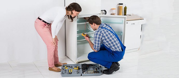 Lốc máy tủ lạnh kêu to - Nguyên nhân và cách sửa chữa hiệu quả