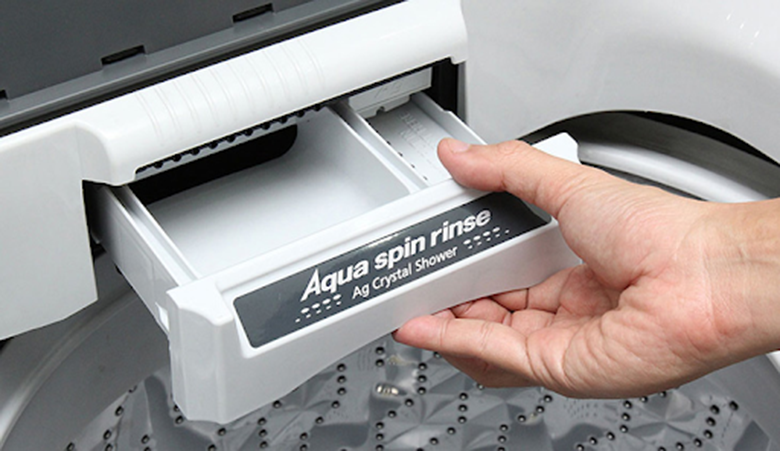  Hướng dẫn vệ sinh máy giặt cửa trên 1