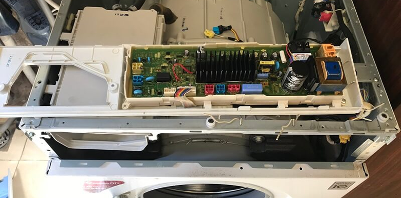 Máy giặt LG báo lỗi DE2