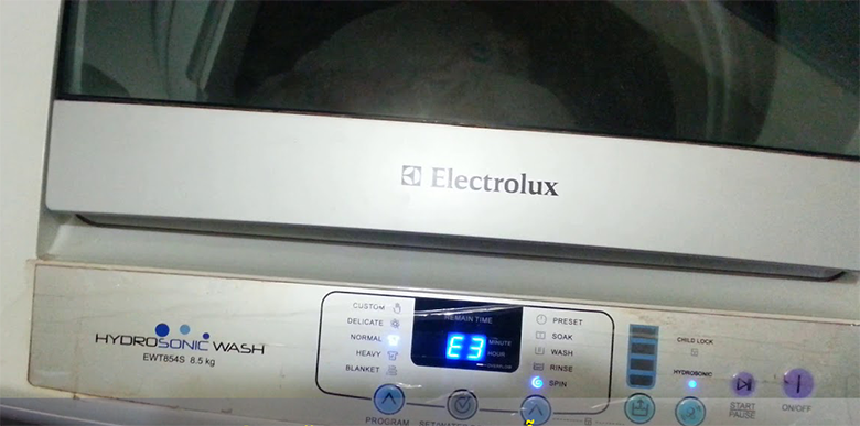 Lỗi E3 máy giặt Electrolux 1