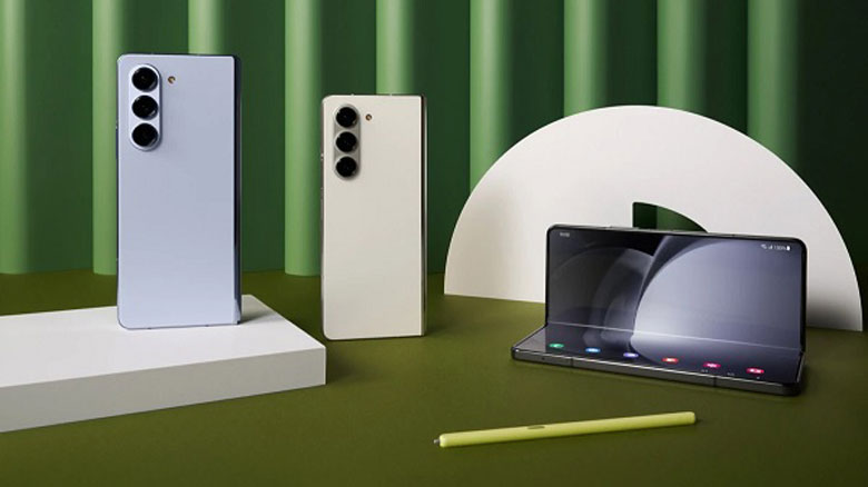 Điện thoại Samsung Galaxy Z Fold5 12GB/256GB Kem Ivory - Màu sắc lấy cảm hứng từ thiên nhiên