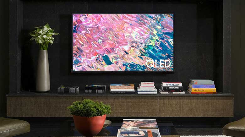 So sánh tivi Samsung QLED và Crystal UHD 2
