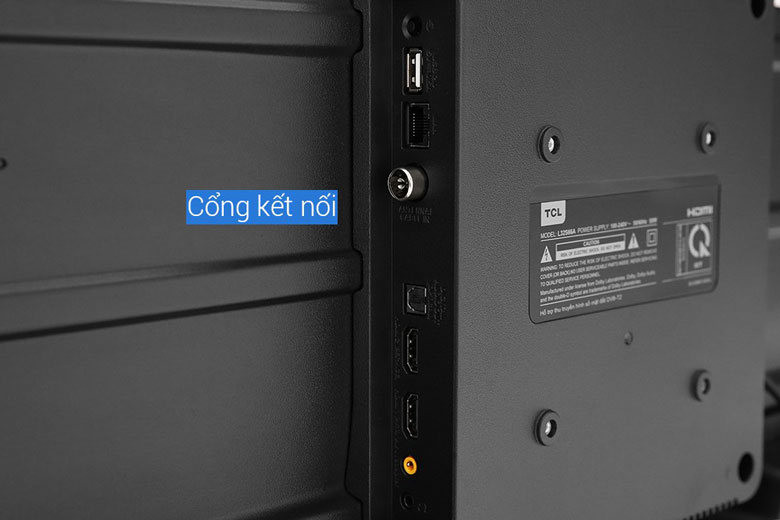 Đánh giá tivi TCL 40L61: Về cổng kết nối