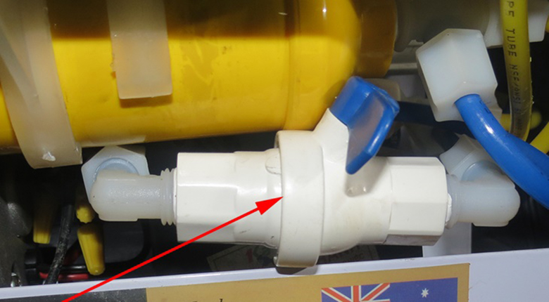 Máy lọc nước Karofi bị chảy nước thải liên tục do van cơ bị hỏng