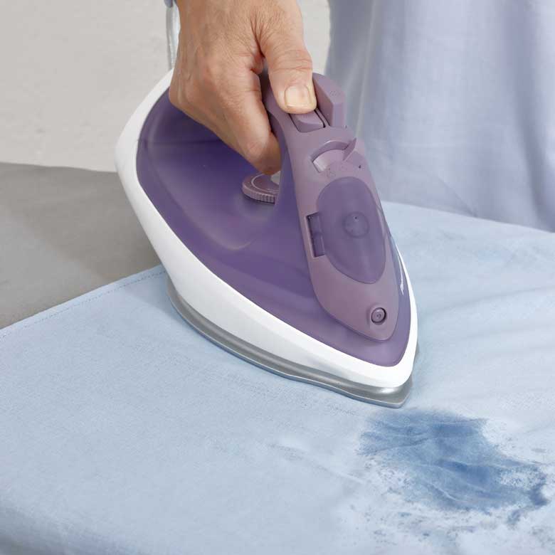 Bàn là hơi nước Panasonic NI-S630VRA 2400W - Tính năng Phun tia