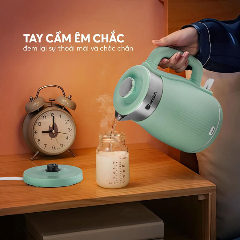 Tay cầm êm chắc - Ấm siêu tốc Elmich 1.8 lít KEE-8457PG