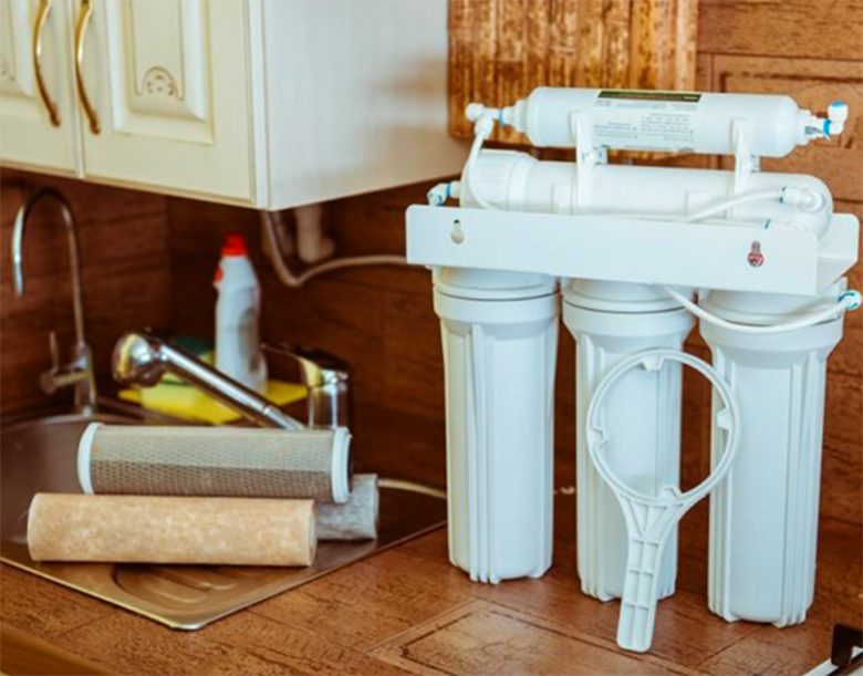 Máy lọc nước bị tắc từ máy bơm lọc nước