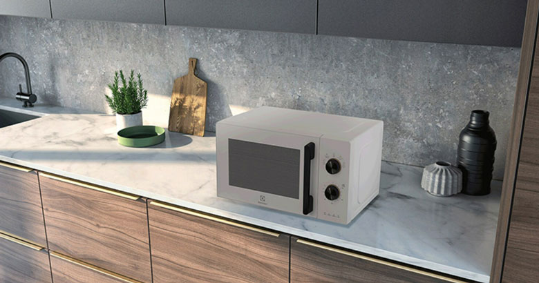Lò vi sóng Electrolux 20 lít EMM20K22W