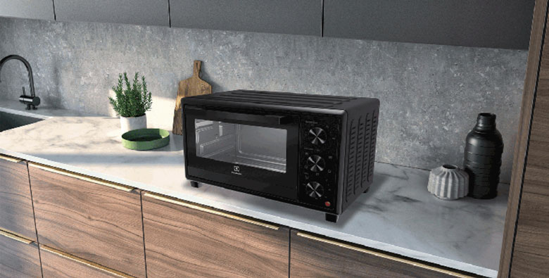 lò vi sóng Electrolux 20 lít EMG20K22B