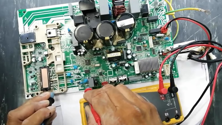 Điều hòa quá lạnh do hỏng bo mạch