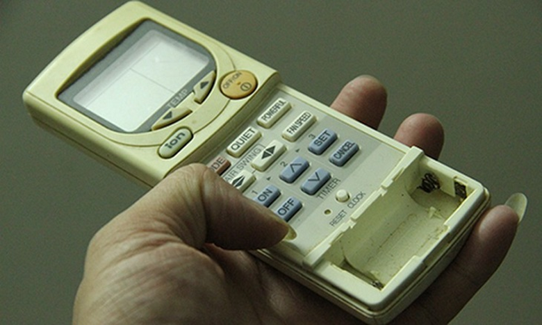 Điều hòa bị lạnh quá do điều khiển hỏng nên không điều chỉnh được