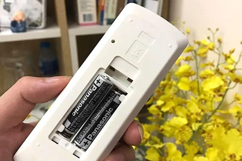 Điều khiển điều hòa Panasonic không có nút check 4