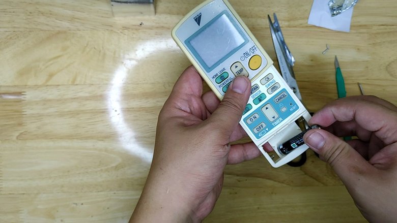 Điều khiển điều hòa không lên màn hình 3