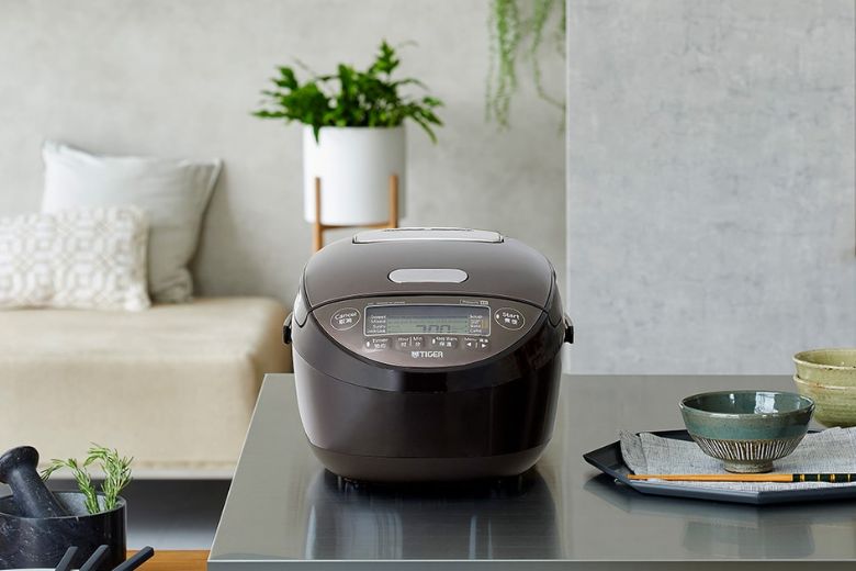 Nồi cơm điện Tiger 1 lít-4