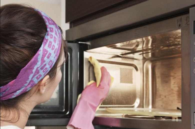 Lò vi sóng bị nổ cầu chì 9