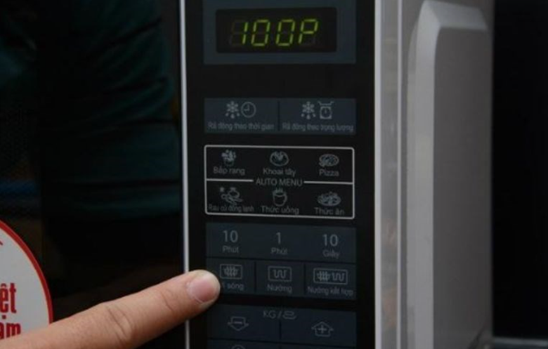 Lò vi sóng bị liệt phím bấm 1