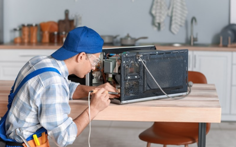 Lò vi sóng không mở được cửa 4