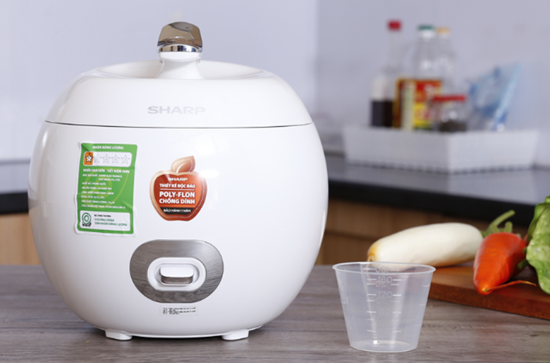 Nồi cơm điện Sharp không vào điện 1