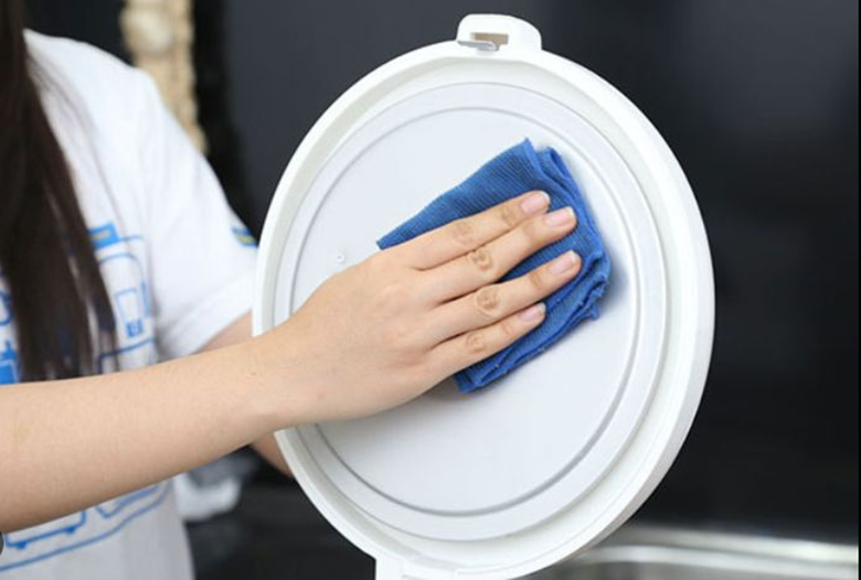 Nồi cơm điện Sharp không vào điện 5