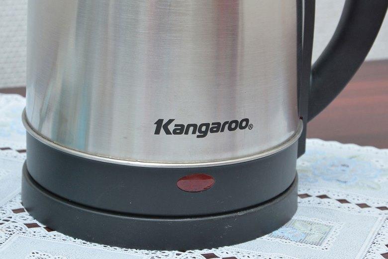 ấm siêu tốc Kangaroo KGWK18I2 - Đèn báo hoạt động