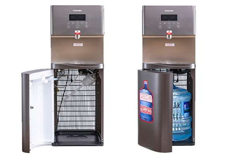 Bình nước gắn dưới tiện dụng của cây nước nóng lạnh Toshiba RWF-W1830UVBV(T)