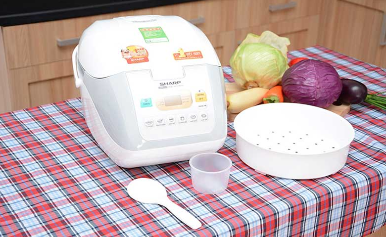 So sánh nồi cơm điện cơ và điện tử - chọn nồi phù hợp