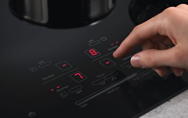 Mã lỗi bếp từ nhấp nháy đèn hoặc hiển thị mã không rõ