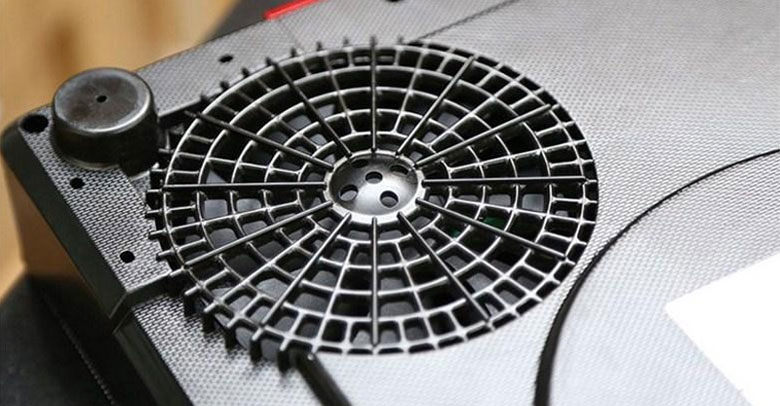 Đảm bảo quạt làm mát của bếp từ luôn hoạt động tốt