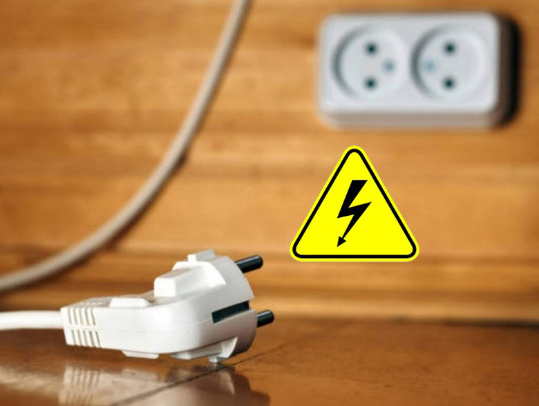 Laptop không khởi động được, do nguồn điện