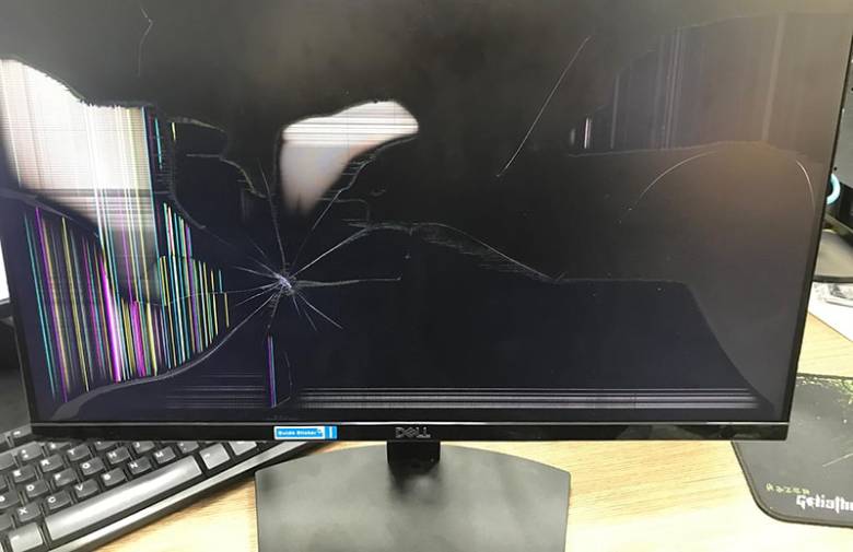 máy tính dell không lên màn hình do hỏng màn hình