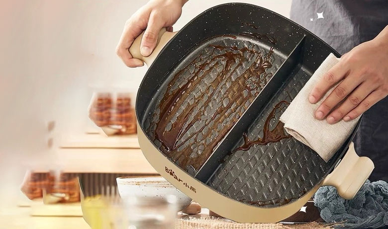 Cách vệ sinh nồi lẩu điện