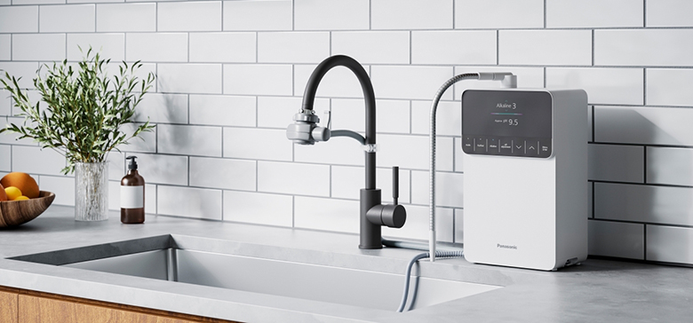 Giá máy lọc nước ion kiềm Nhật Bản TK-AS700-WVN 5 tấm điện cực