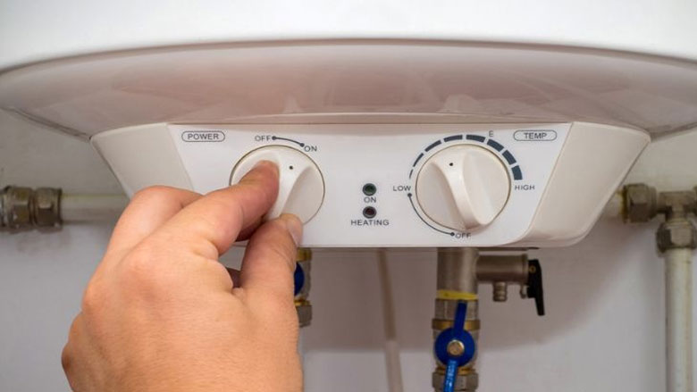 Có nên để bình nóng lạnh cả ngày không? Làm tăng tiền điện