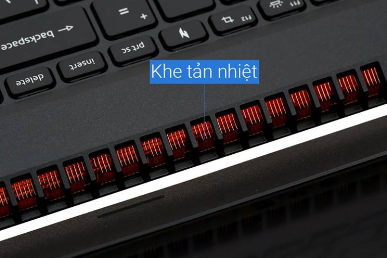 Laptop Acer Gaming Nitro V ANV15 51 58AN - tản nhiệt và dung lượng pin bền bỉ