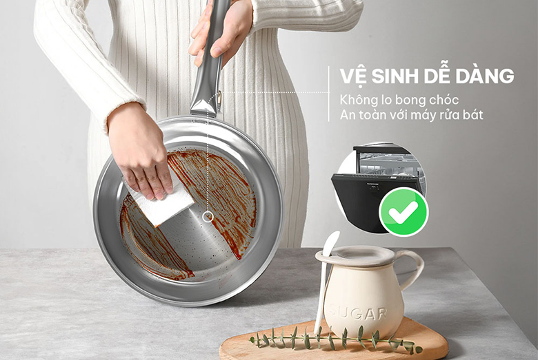 Chảo Inox 3 lớp Sunhouse IN16M6 size 16cm - Dễ dàng vệ sinh