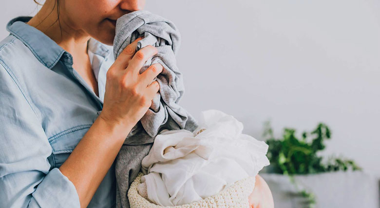 Nhiệt độ sấy quá cao làm bay mùi nước xả vải - Tại sao sấy quần áo không thơm