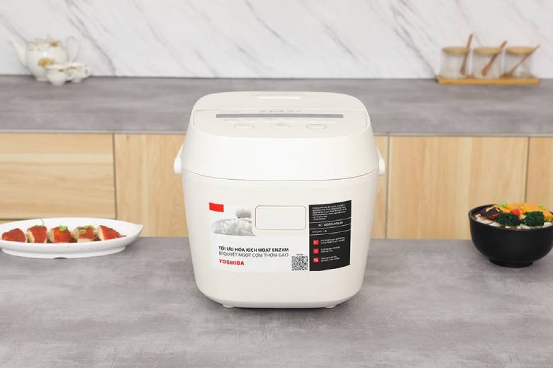 Nồi cơm điện tử Toshiba 1.8 L RC-18DR5UVN(W)