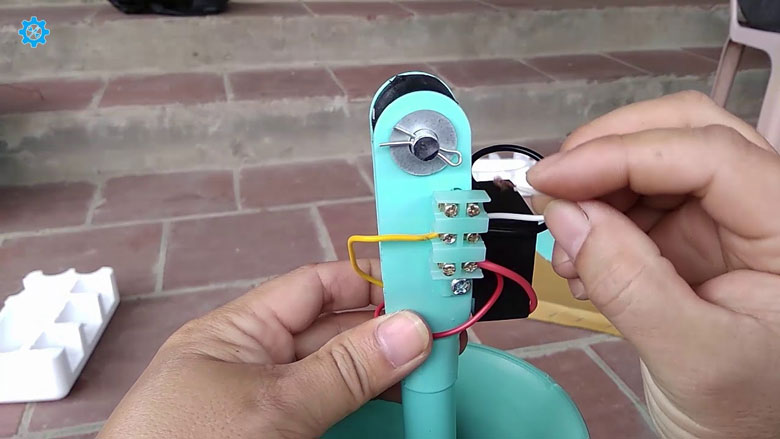 Thay tụ quạt trần - Xác định vị trí tụ