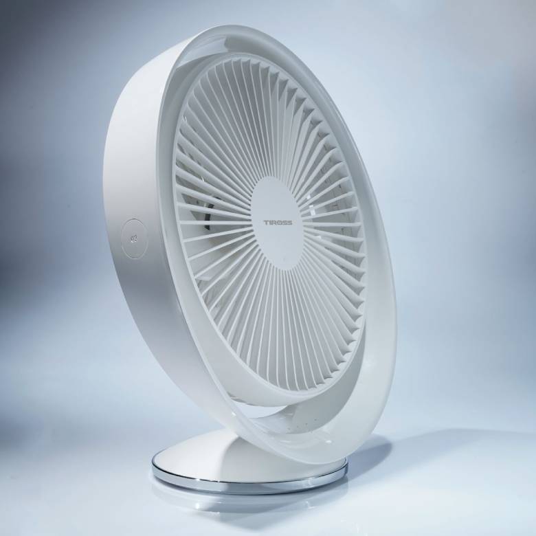 Quạt sạc để bàn USB Tiross TS2282 - Trọng lượng nhẹ, dễ di chuyển