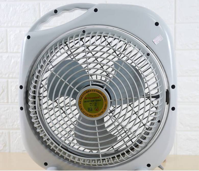  Quạt hộp Vinawind QH-12VDC - tiết kiệm điện, sử dụng đơn giản