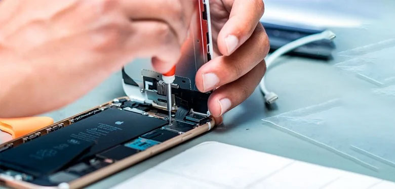 Điện thoại bị liệt cảm ứng - Mang đến trung tâm sửa chữa uy tín