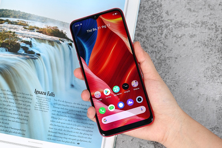 màn hình giọt nước-điện thoại Realme C3i 2GB/32GB Đỏ