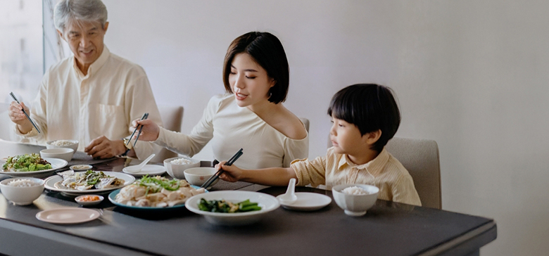 Nồi cơm điện cao tần Panasonic 1.5 lít SR-HNS151WRA - Công suất mạnh mẽ 1180 W