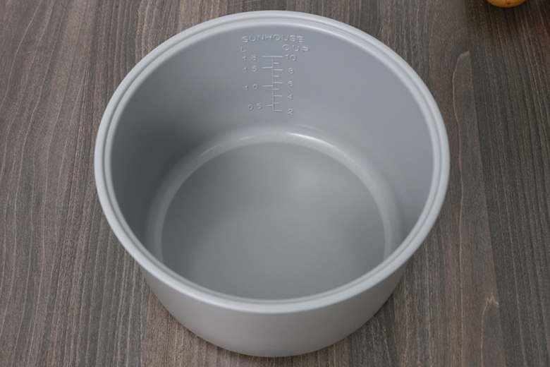 Lòng nồi-Nồi cơm điện 1.8L Sunhouse SHD8661 đỏ trắng