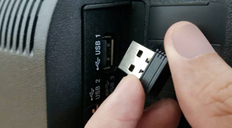 Cách kết nối chuột không dây với tivi Samsung 2018 bước 1