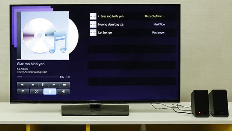 Kết nối với phụ kiện giải trí (loa, tai nghe,...)