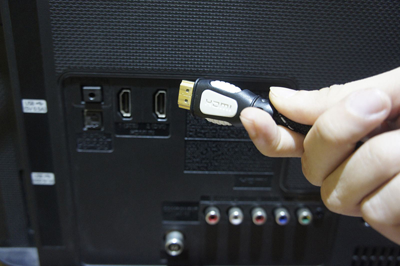 thay đổi cổng kết nối khắc phục màn hình tivi Sony bị sọc