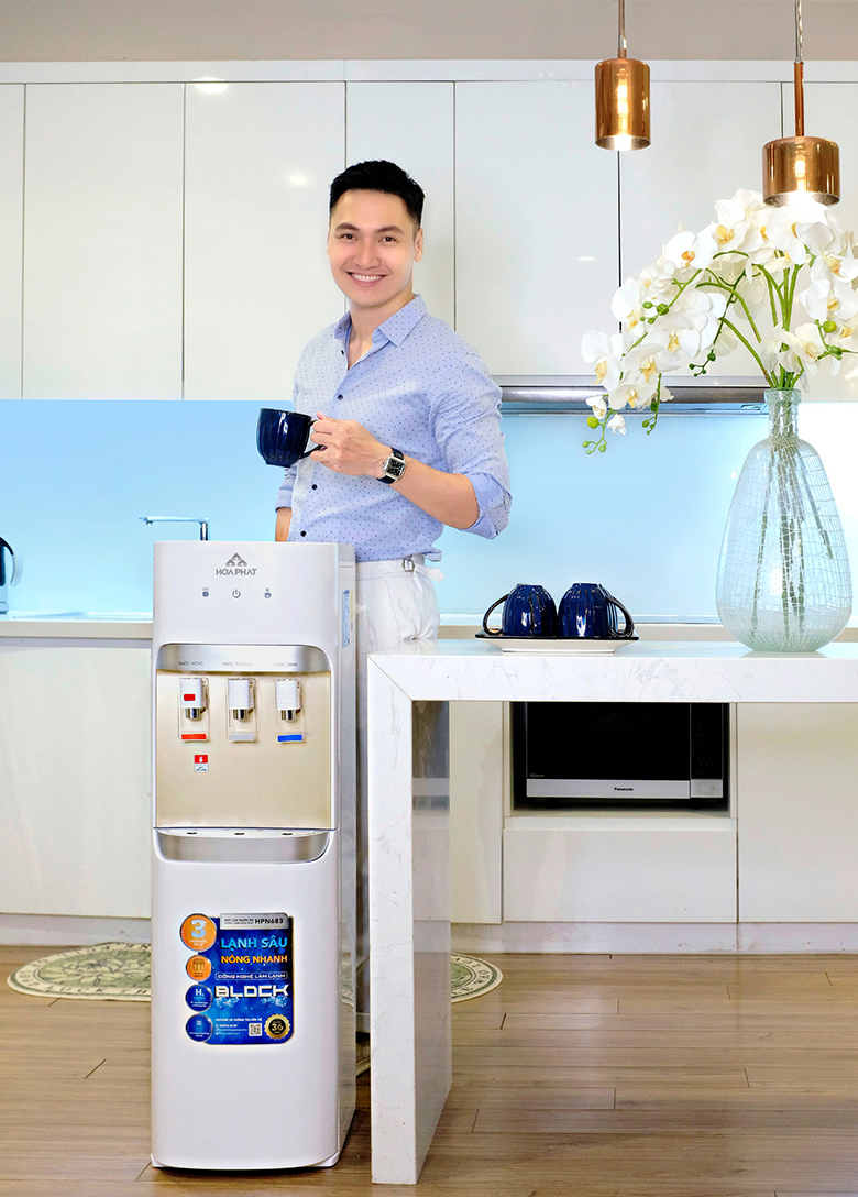 Máy lọc nước RO nóng lạnh Hòa Phát HPN683 làm nóng nhanh
