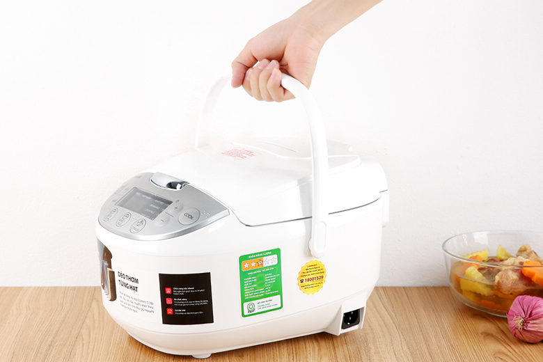 Quai xách-Nồi cơm điện tử Toshiba 1 lít RC-10DH2PV(W)