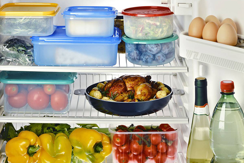 Không nên xếp thực phẩm quá nhiều thực phẩm trong tủ lạnh